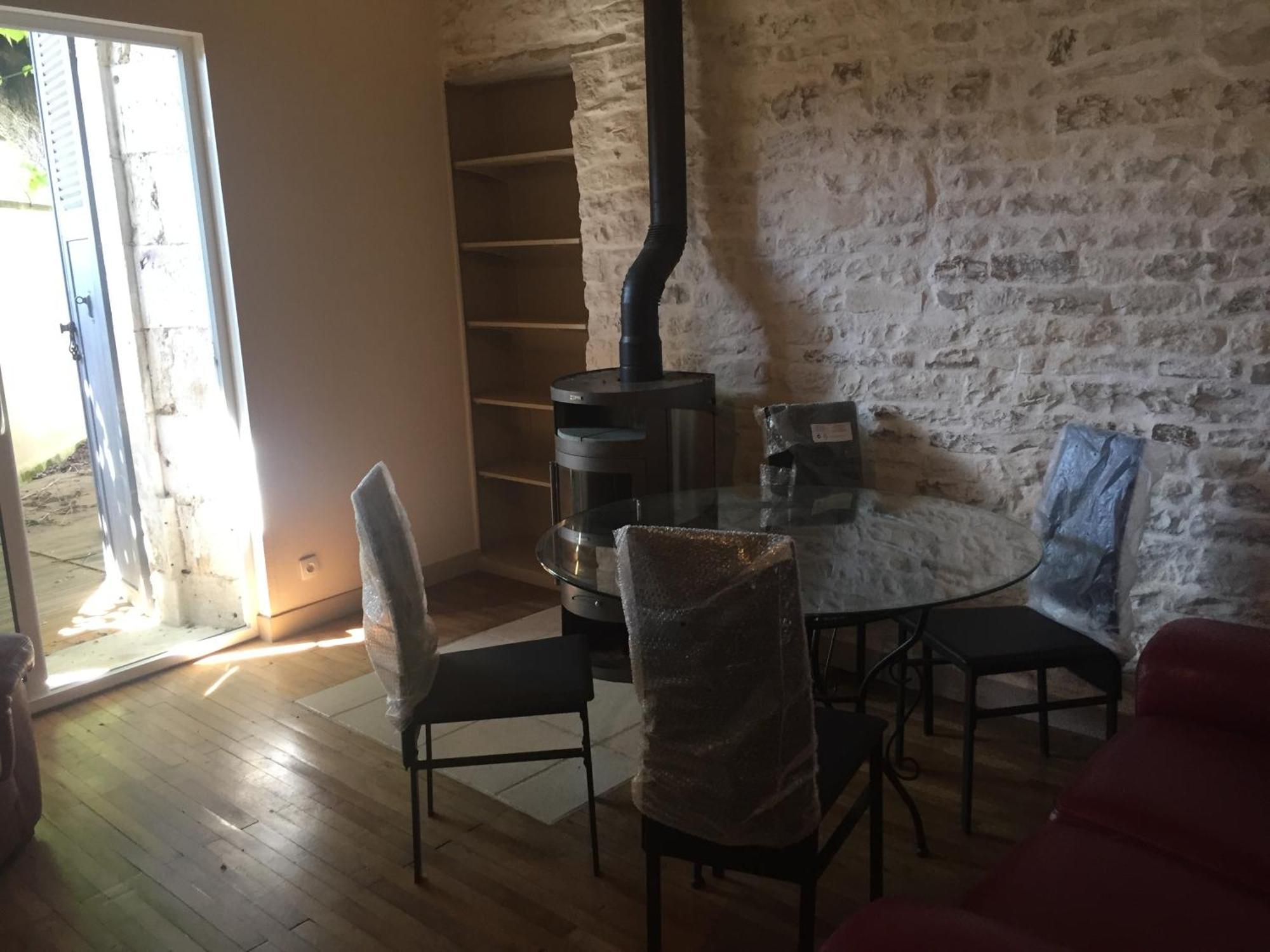 Maison De La Mare Aux Rainettes Location Vacances Standing Au Coeur Du Marais Poitevin - 3 Chambres - 6 Personnes La Celle-sous-Gouzon Экстерьер фото